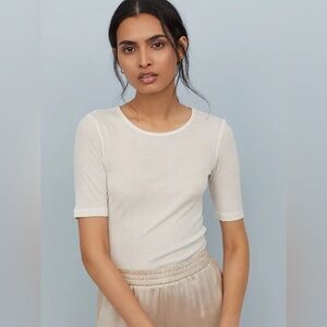 Equipment 100% Silk Knit Cream Short Sleeve Tee